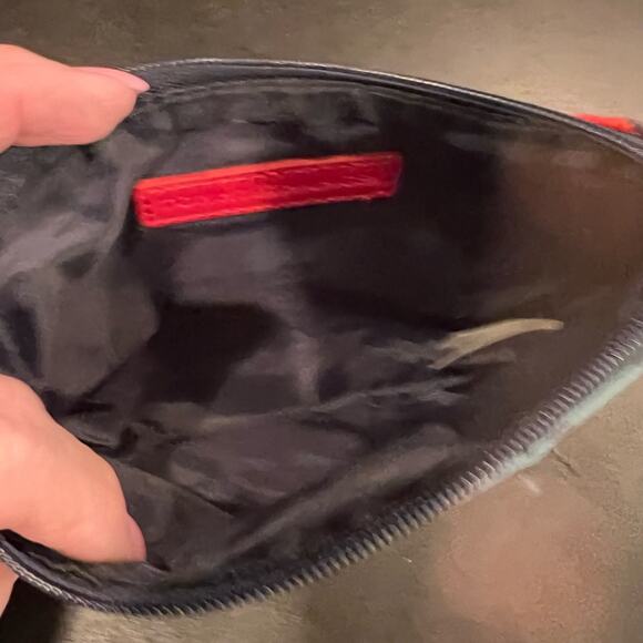 Tommy Hilfiger palm tree print zippered wristlet 7.5 x 5 - Picture 4 of 6